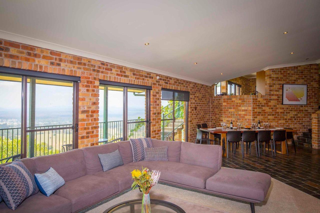 Aquila Villa Mount View Dış mekan fotoğraf